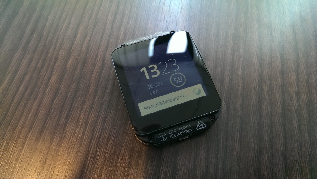 sony-smartwatch-3-materiel (2)