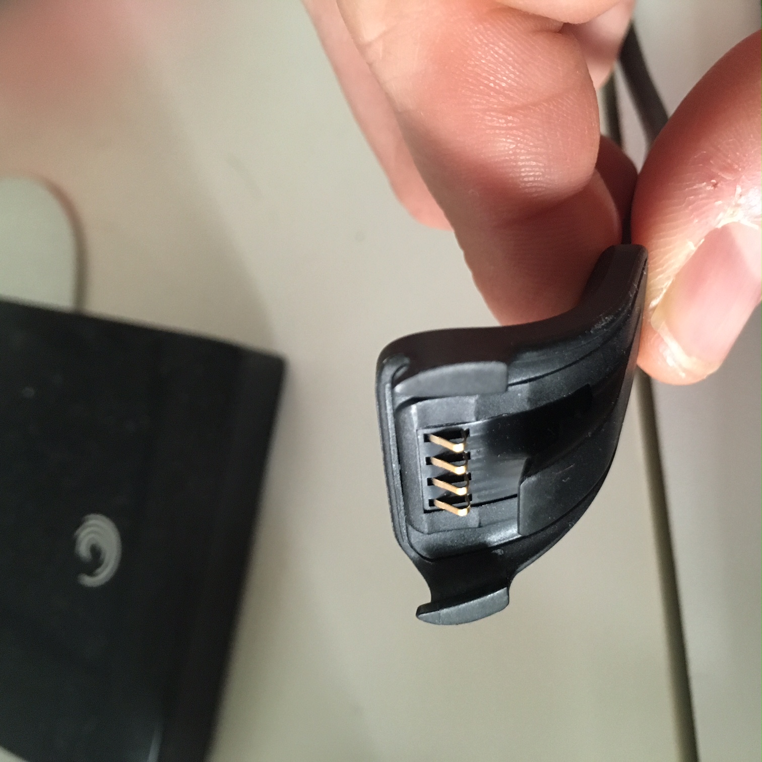 tomtom runner cardio charger